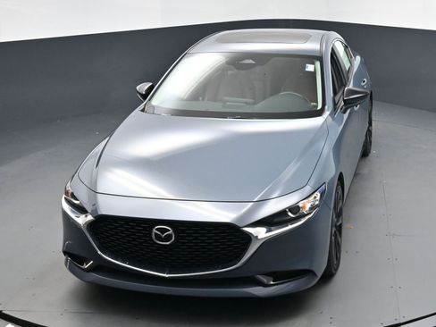 Used 2025 MAZDA MAZDA3 s image 8