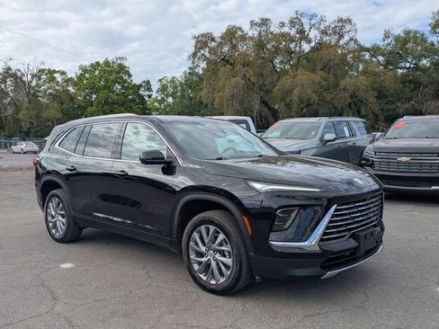 Certified 2025 Buick Enclave Preferred image 2