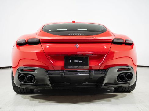 Used 2024 Ferrari Roma image 9