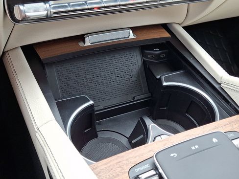 Certified 2024 Mercedes-Benz GLS 450 4MATIC image 26