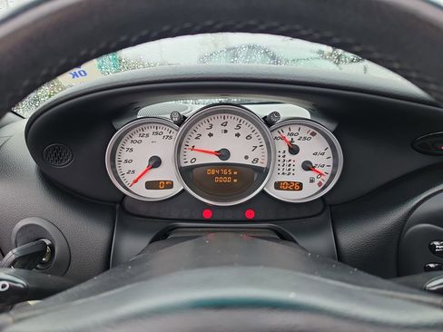 Used 2001 Porsche Boxster S image 12