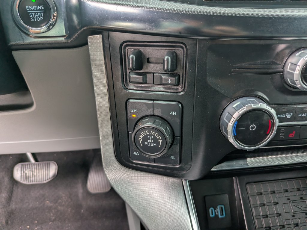 Used 2023 Ford F150 Limited AWD/4WD image 26