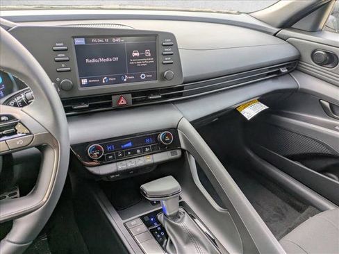 New 2026 Hyundai Elantra Sport image 13