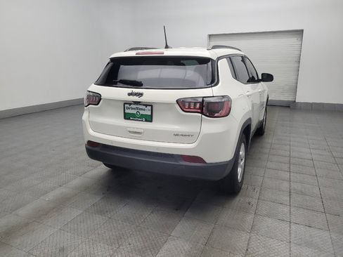 Used 2018 Jeep Compass Sport w/ Tech Group FWD image 9