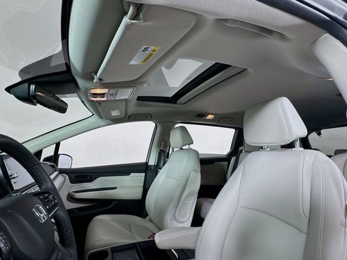 Certified 2026 Honda Odyssey EX-L image 15