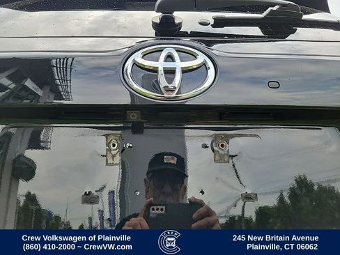 Used 2016 Toyota Highlander XLE AWD/4WD image 30