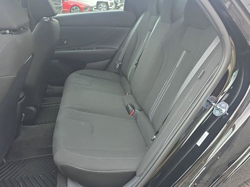 Used 2026 Hyundai Elantra Sport FWD image 8