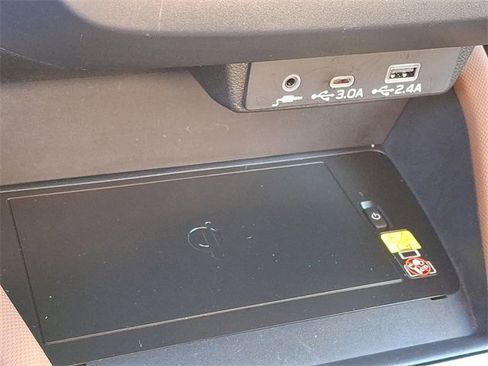 Used 2025 Subaru Forester Touring image 27