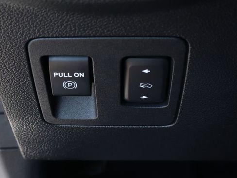 Used 2020 Ford F150 Raptor w/ Equipment Group 802A Luxury image 23