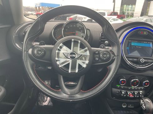 Used 2019 MINI Cooper Clubman S image 15