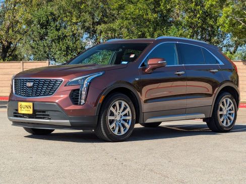 Used 2023 Cadillac XT4 Premium Luxury image 8