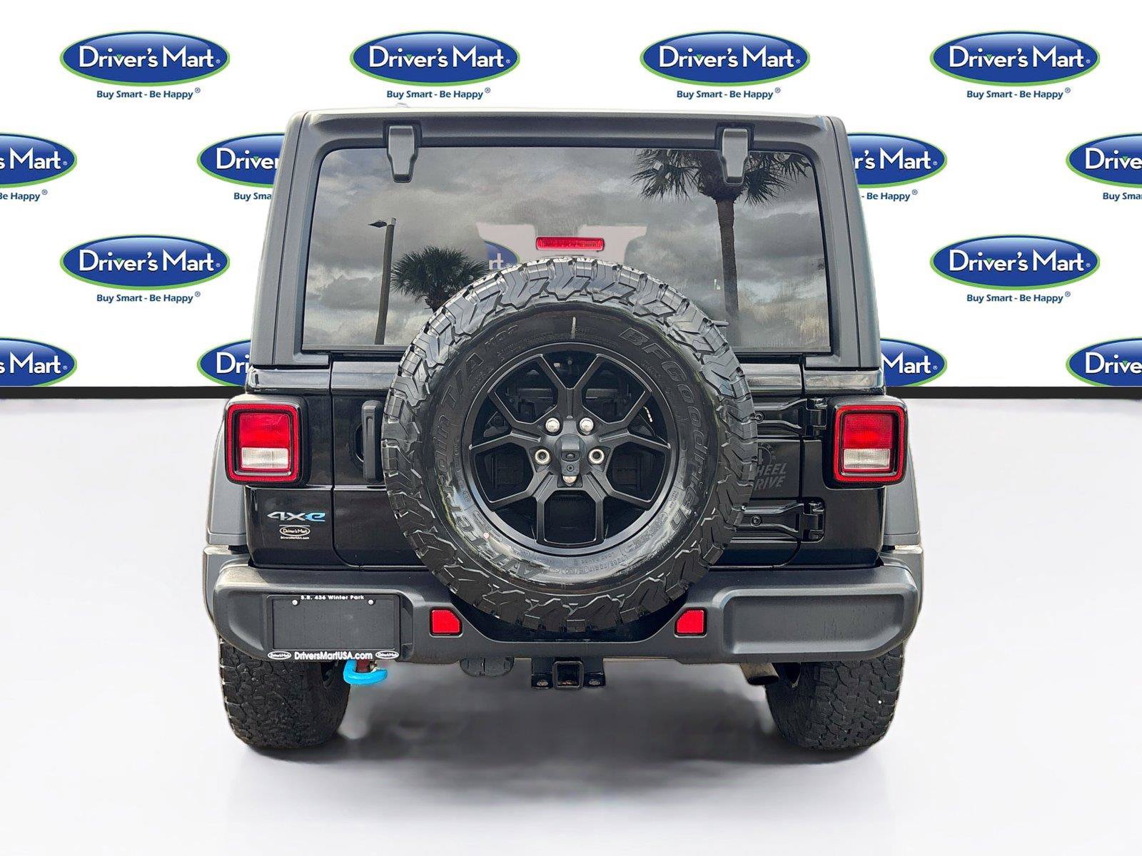 Used 2024 Jeep Wrangler Unlimited AWD/4WD image 6