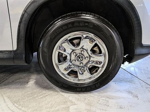 Used 2016 Honda CR-V LX image 12