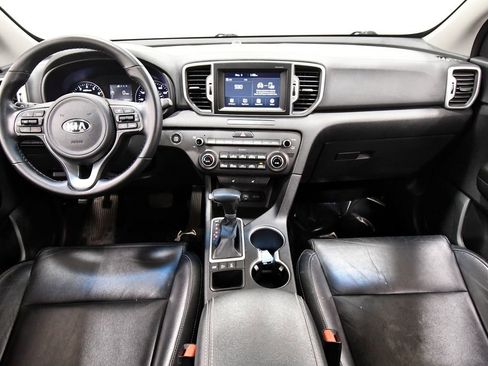Used 2017 Kia Sportage EX AWD/4WD image 3