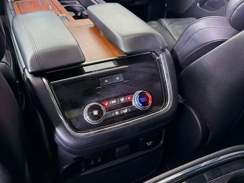 Used 2019 Lincoln Navigator Reserve w/ Cargo Package image 27