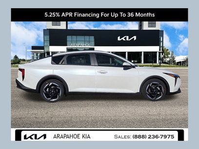 New 2025 Kia K4 EX