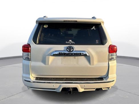 Used 2013 Toyota 4Runner SR5 image 7