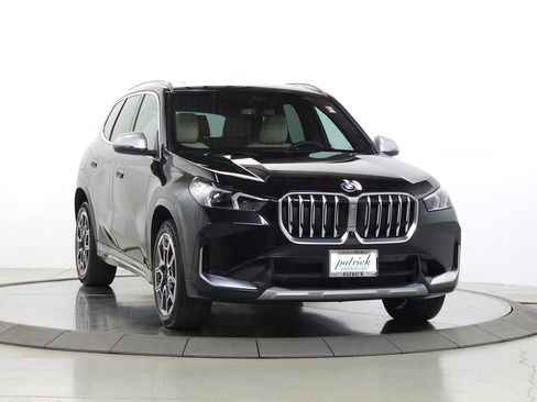 Used 2023 BMW X1 xDrive28i w/ Premium Package AWD/4WD image 1