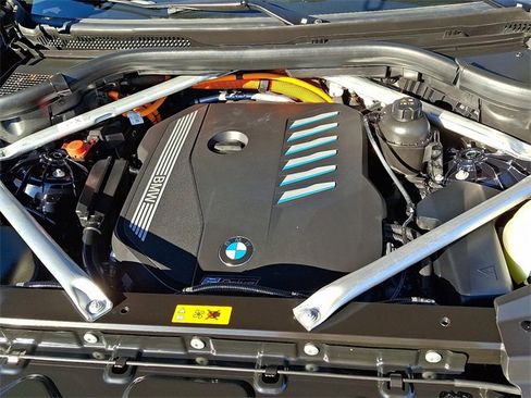 Used 2023 BMW X5 xDrive45e w/ M Sport Package image 34