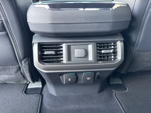 New 2025 Ford F150 Lariat w/ Equipment Group 501A Mid image 29