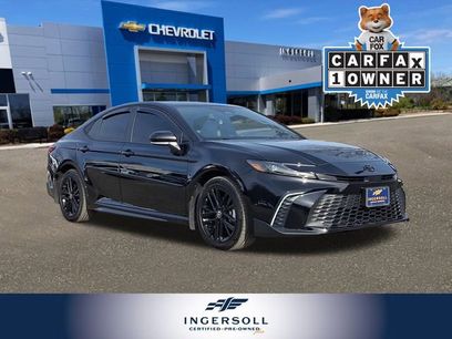 Used 2025 Toyota Camry SE w/ Convenience Package