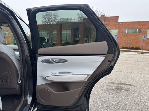 New 2026 Genesis GV70 2.5T Advanced image 30