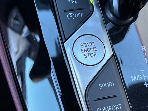 Certified 2023 BMW X4 xDrive30i w/ Premium Package image 26