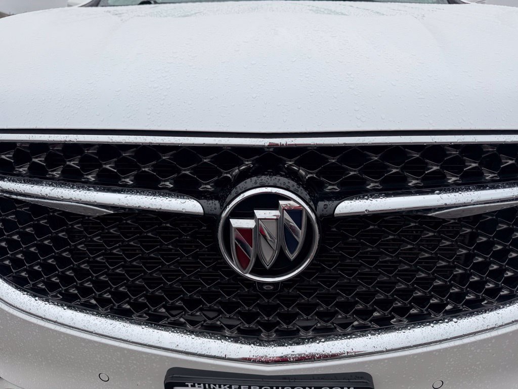 Used 2021 Buick Enclave Avenir w/ Avenir Technology Package FWD image 7