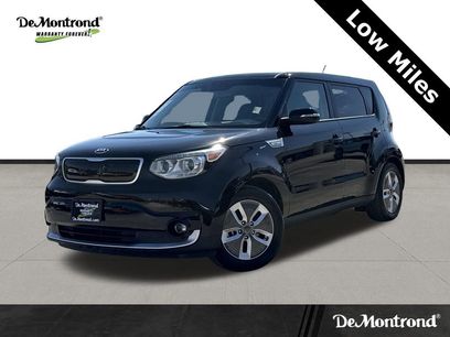 Used 2017 Kia Soul EV + w/ Sun & Fun Package