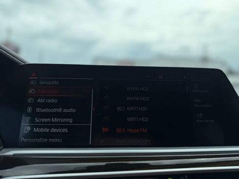 Used 2021 BMW X7 xDrive40i w/ M Sport Package image 15