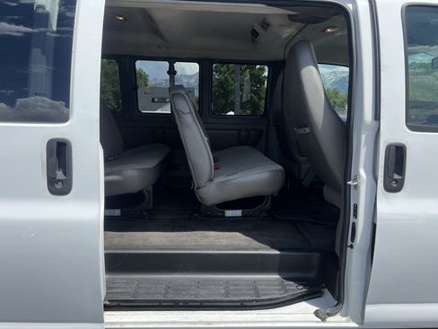 Used 2013 Chevrolet Express 3500 LT w/ LT Preferred Equipment Group RWD image 11