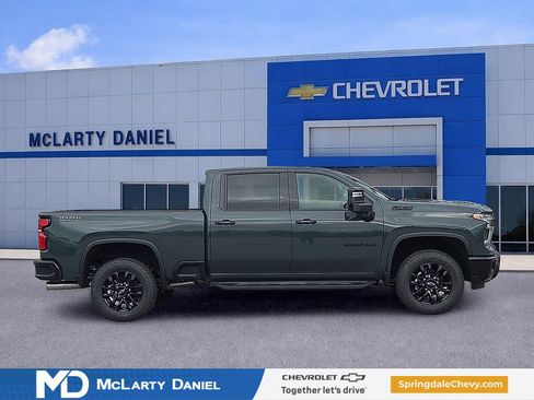 New 2026 Chevrolet Silverado 2500 LTZ w/ Trail Boss Package AWD/4WD image 6