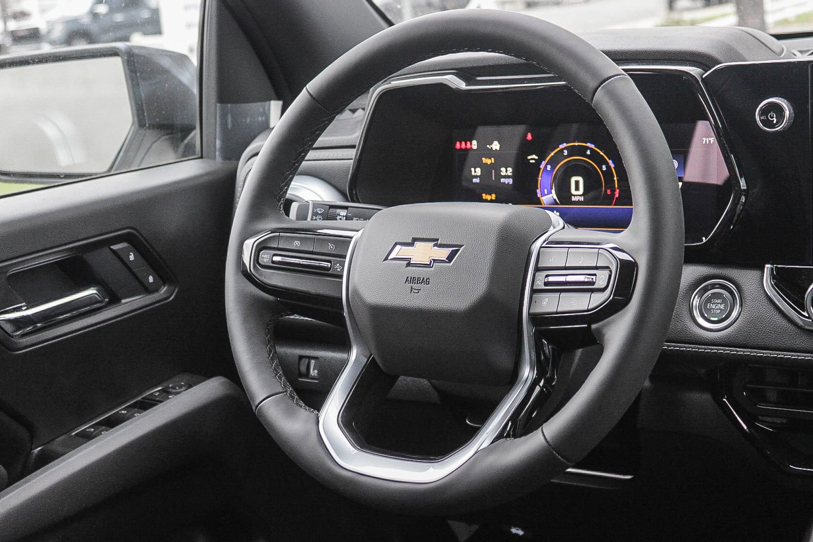 New 2026 Chevrolet Colorado LT w/ LT Convenience Package RWD image 15