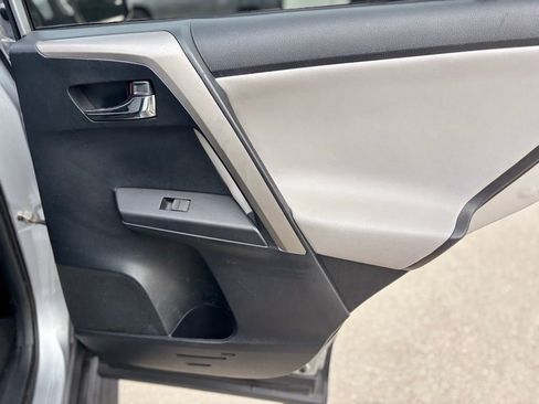 Used 2017 Toyota RAV4 XLE image 13