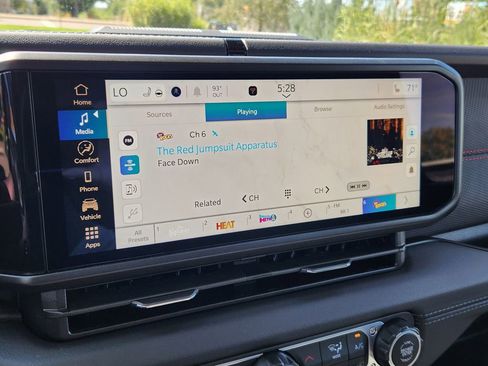 New 2025 Jeep Wrangler Rubicon image 20