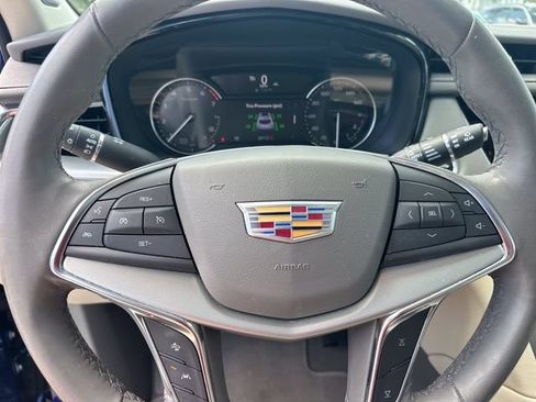 Used 2023 Cadillac XT5 Premium Luxury FWD image 25