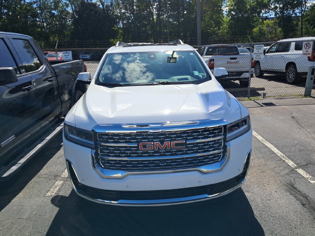 Used 2023 GMC Acadia Denali w/ Denali Technology Package AWD/4WD image 5