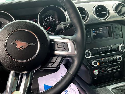 Used 2021 Ford Mustang GT w/ Black Accent Package RWD image 11