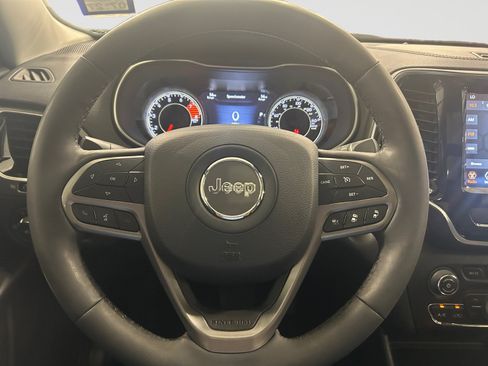 Used 2022 Jeep Cherokee Limited AWD/4WD image 21