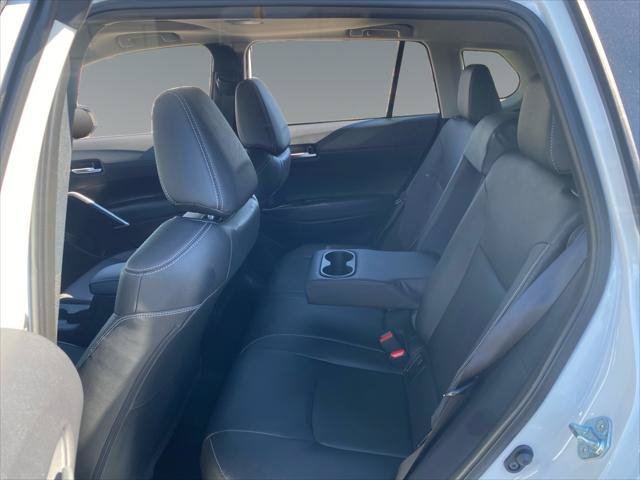 Certified 2026 Toyota Corolla Cross XLE w/ Convenience Package FWD image 13
