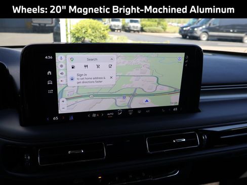 Used 2025 Lincoln Aviator AWD image 18