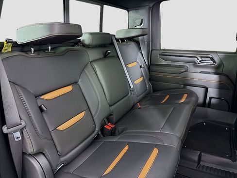 Certified 2024 GMC Sierra 2500 AT4 w/ AT4 Premium Plus Package image 32