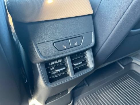 Used 2026 Chevrolet Equinox ACTIV w/ Convenience Package III AWD/4WD image 24