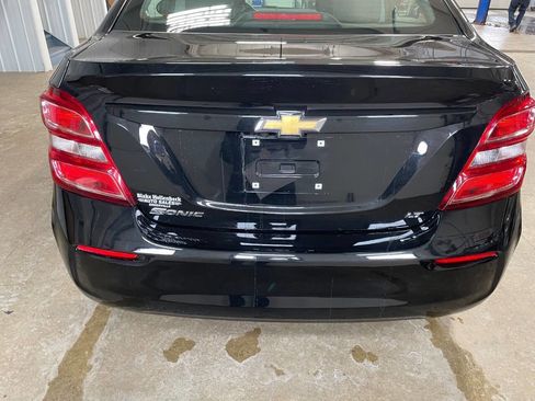 Used 2017 Chevrolet Sonic LT image 3