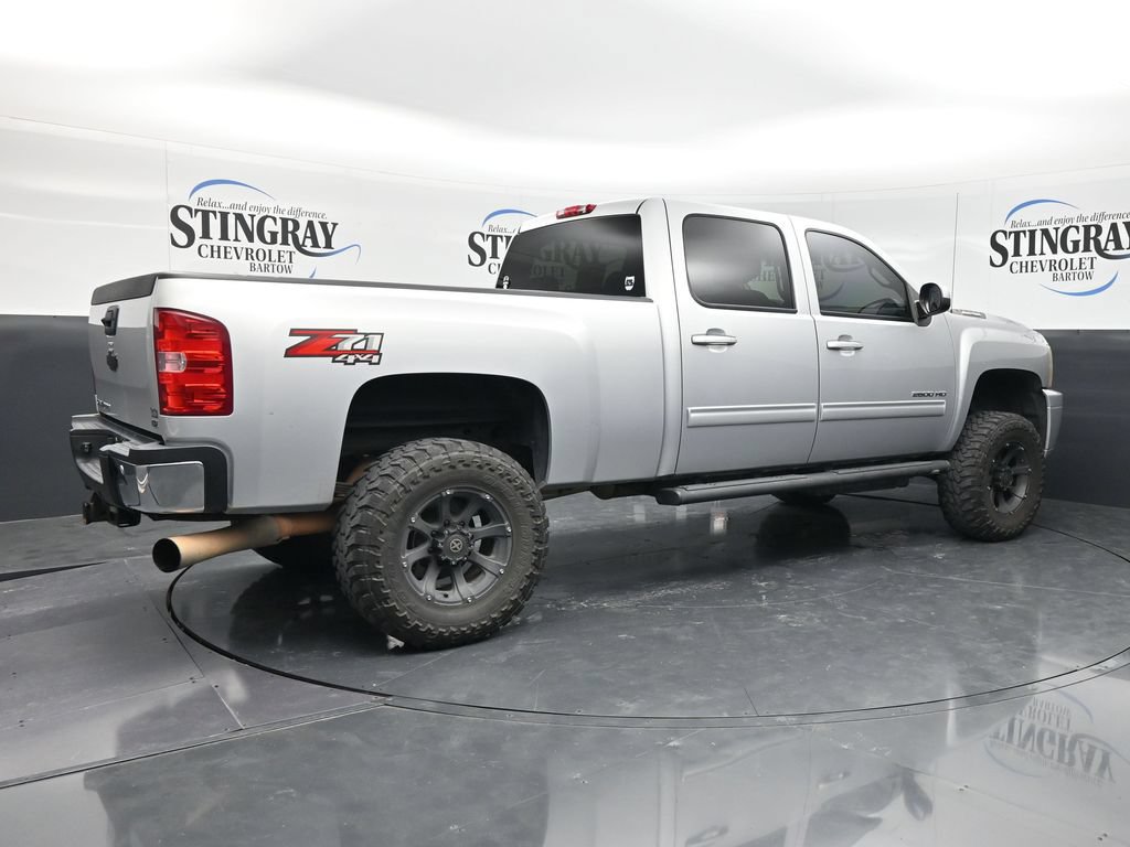 Used 2012 Chevrolet Silverado 2500 LTZ w/ LTZ Plus Package AWD/4WD image 9