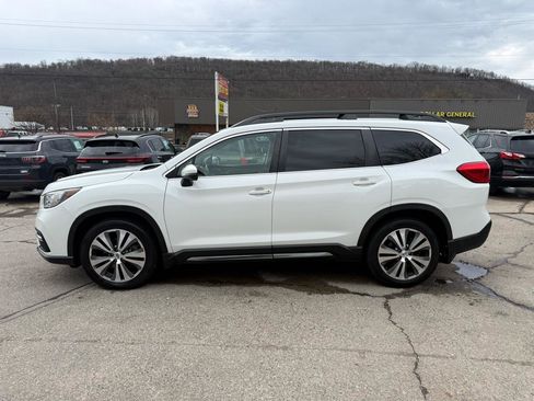 Used 2019 Subaru Ascent Limited w/ Popular Package #2A image 4