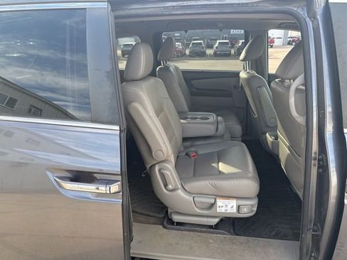 Used 2016 Honda Odyssey EX-L image 12