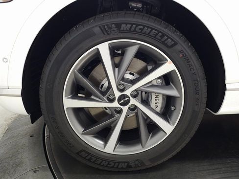 Used 2026 Genesis GV80 2.5T Advanced AWD/4WD image 8