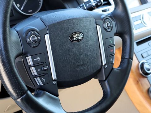 Used 2012 Land Rover Range Rover Sport HSE LUX image 32