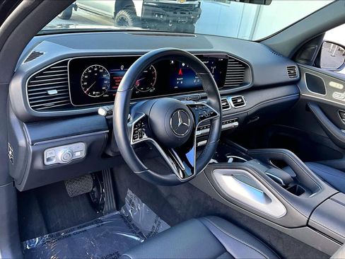 Used 2025 Mercedes-Benz GLE 350 4MATIC image 16